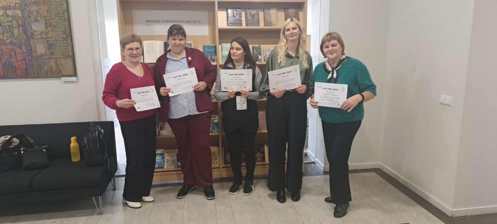 Socialinių dirbtuvių komanda